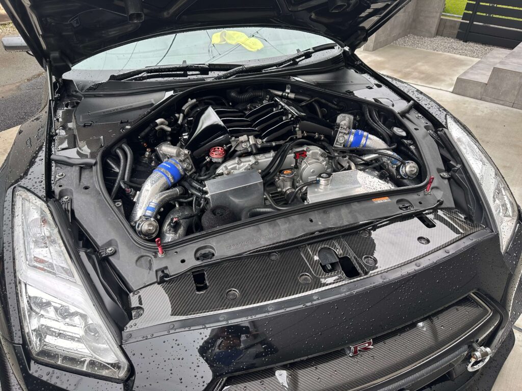 R35エンジンルーム